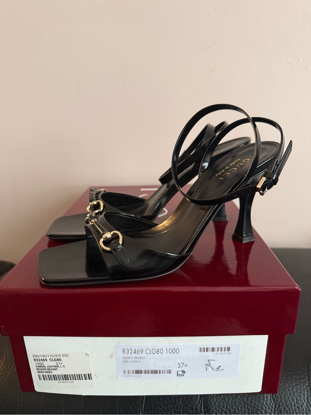 Gucci Selene Horsebit Patent Leather Sandals - 37.5 EU / US 7.5 - Brand New